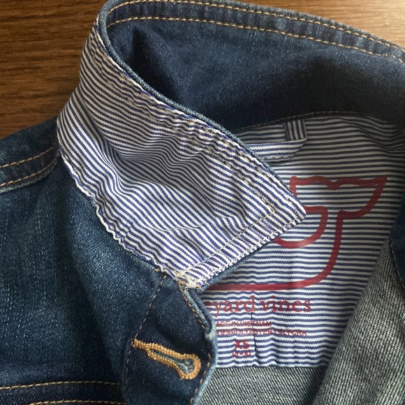 Girls Vineyard Vines denim jacket - Picture 3 of 3